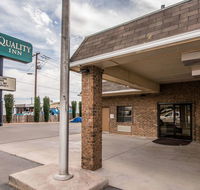 Quality Inn  Suites Near White Sands National Monument - Accommodation San Jose