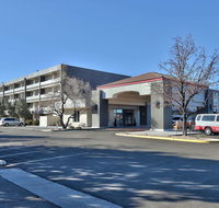 Ramada by Wyndham Albuquerque Midtown - Accommodation San Jose