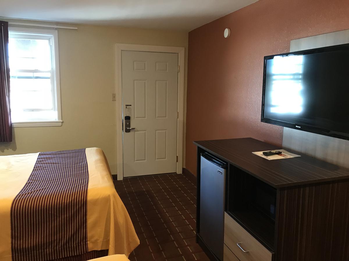 Budget Inn Tonawanda - thumb 10