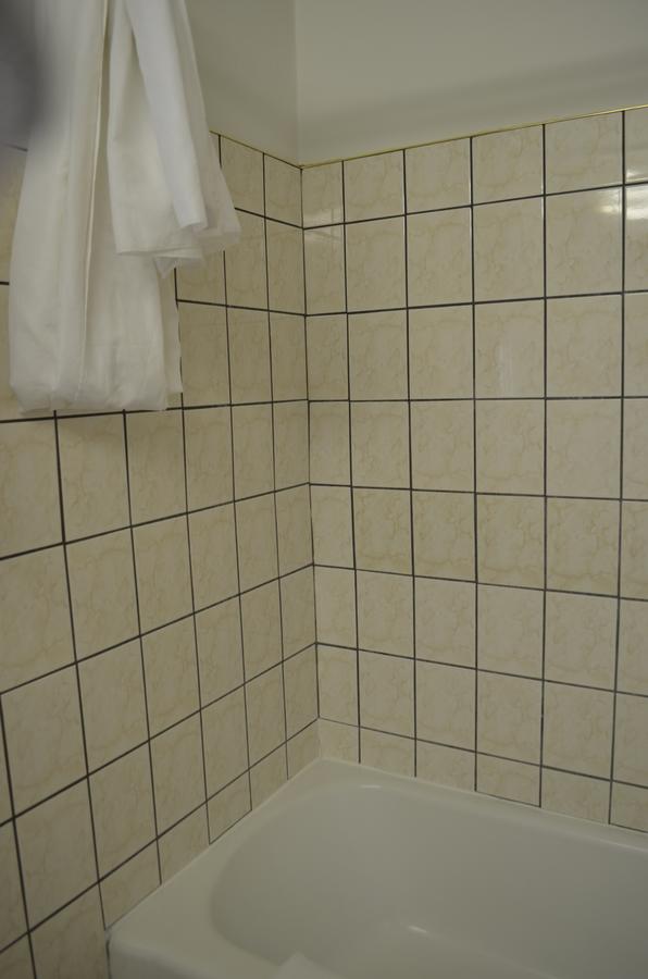 Budget Inn Tonawanda - thumb 17