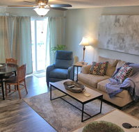 Spacious and Updated Condo atop Beech Mountain  5506 Feet - Accommodation San Jose
