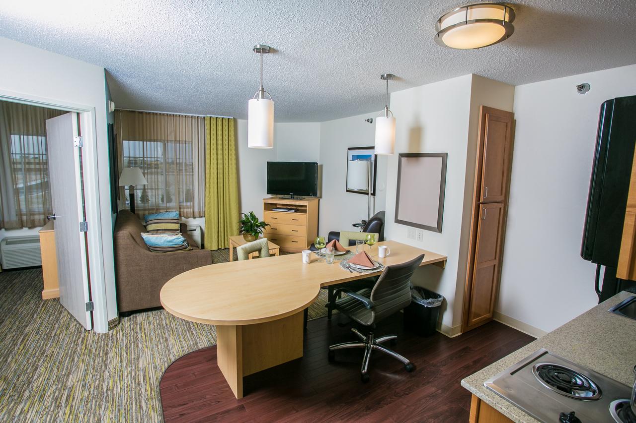 Candlewood Suites Fargo-North Dakota State University - thumb 15