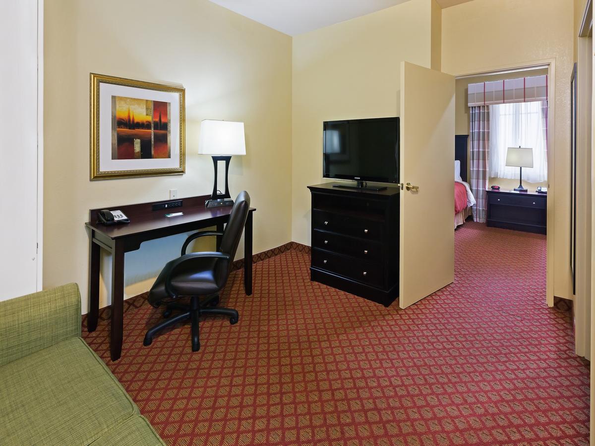Country Inn & Suites By Radisson, Oklahoma City At Northwest Expressway, OK - thumb 14