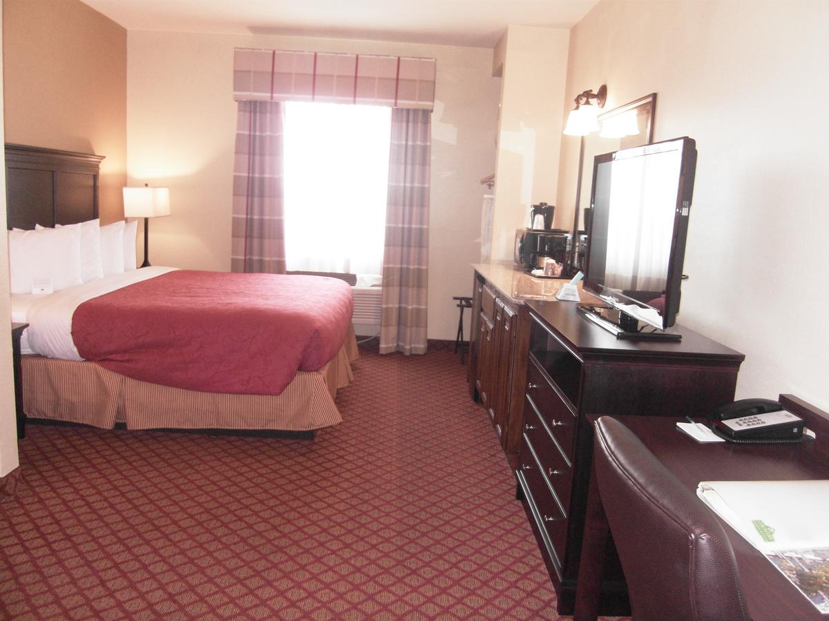 Country Inn & Suites By Radisson, Oklahoma City At Northwest Expressway, OK - thumb 12