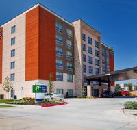 Holiday Inn Express  Suites Moore - Accommodation San Jose