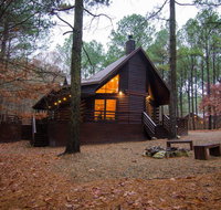 Iron Horse Lodge Birdhouse3BedrmLuxHot Tub Cabin - Accommodation San Jose