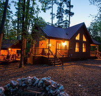 Pocahontas 2 Bedrm Luxury Cabin Cabin - Accommodation San Jose