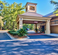 Clarion Inn  Suites Aiken - Accommodation San Jose