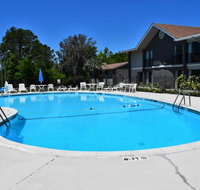 Howard Johnson by Wyndham Beaufort/Parris Island - Accommodation San Jose