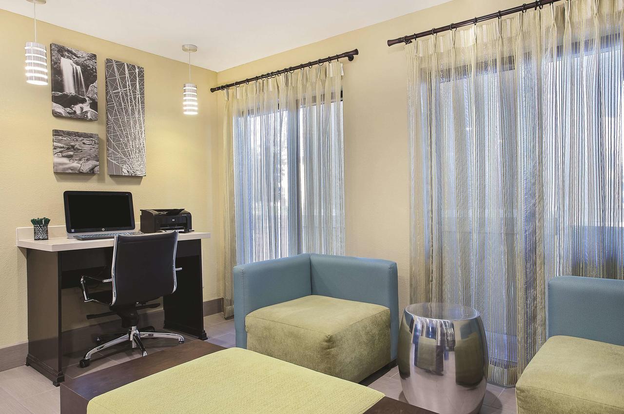 La Quinta Inn By Wyndham Pigeon Forge-Dollywood - thumb 42