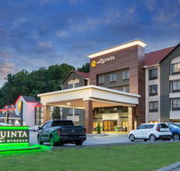 La Quinta Inn by Wyndham Pigeon Forge-Dollywood - Accommodation San Jose