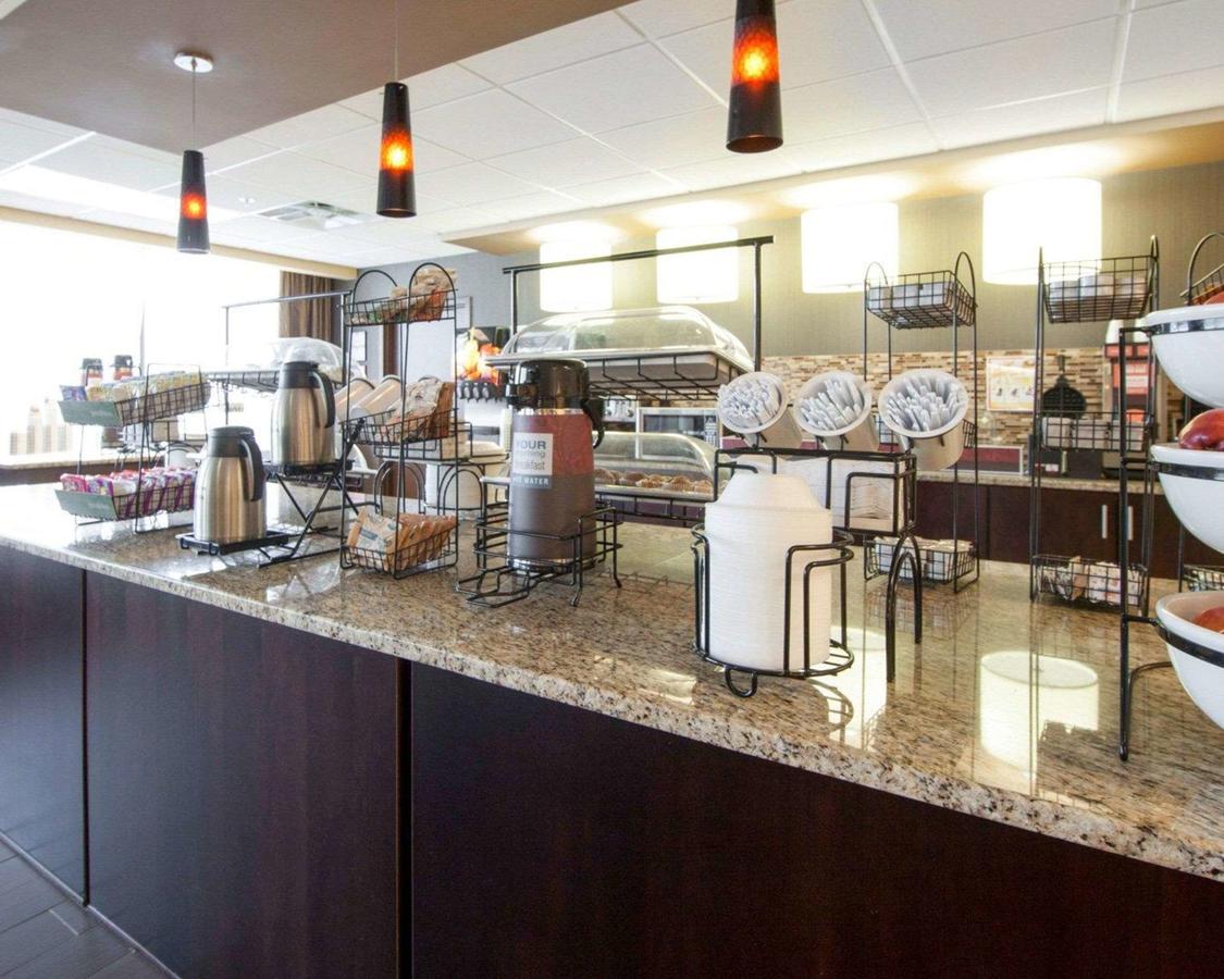 Comfort Inn Oak Ridge - thumb 14