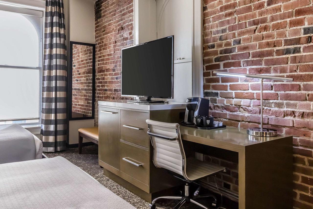 Hotel Napoleon, An Ascend Hotel Collection Member - thumb 5