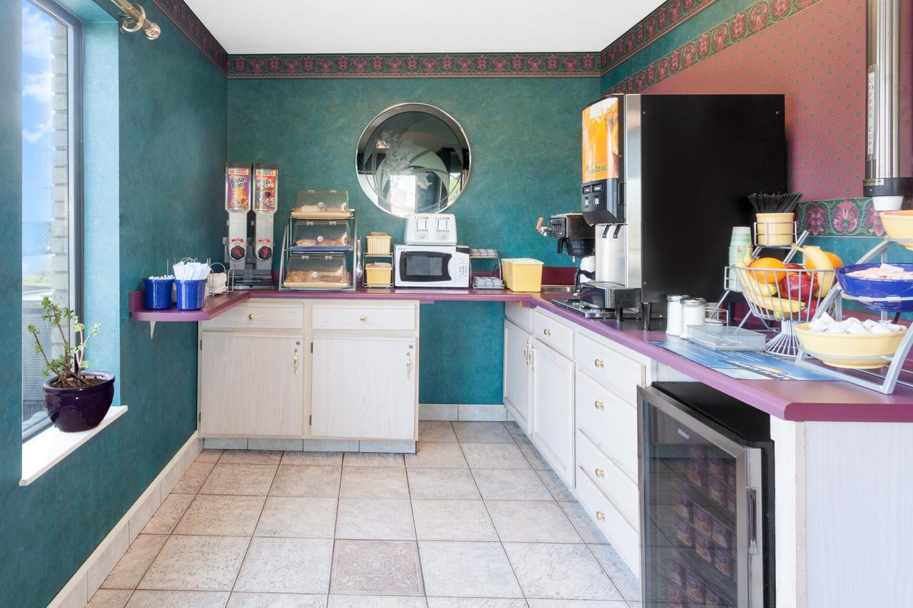 Days Inn By Wyndham Morristown - thumb 4