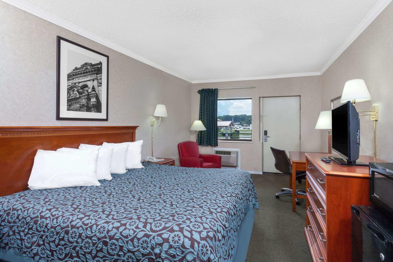 Days Inn By Wyndham Morristown - thumb 25