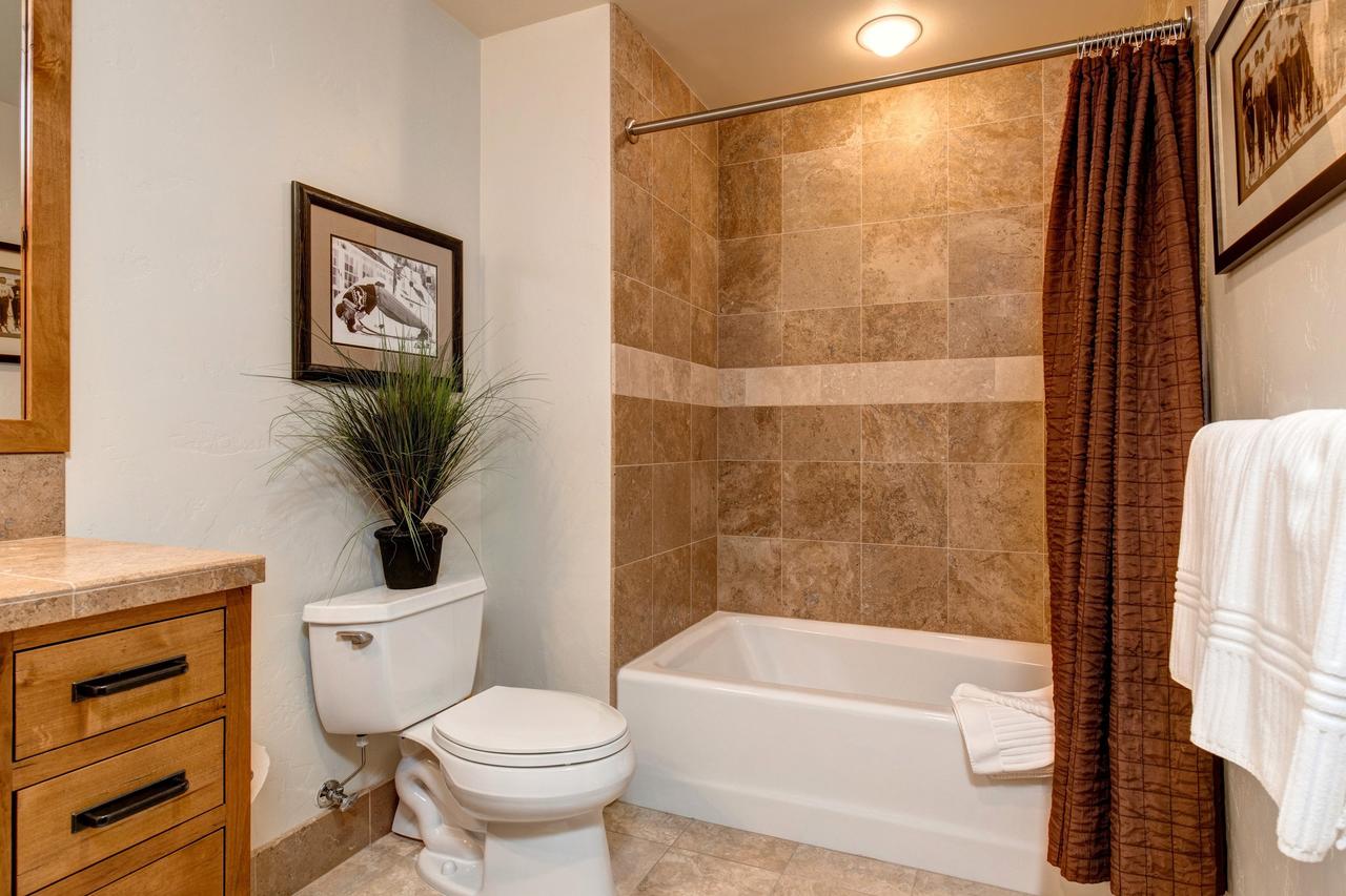 Abode On Empire Pass - thumb 20