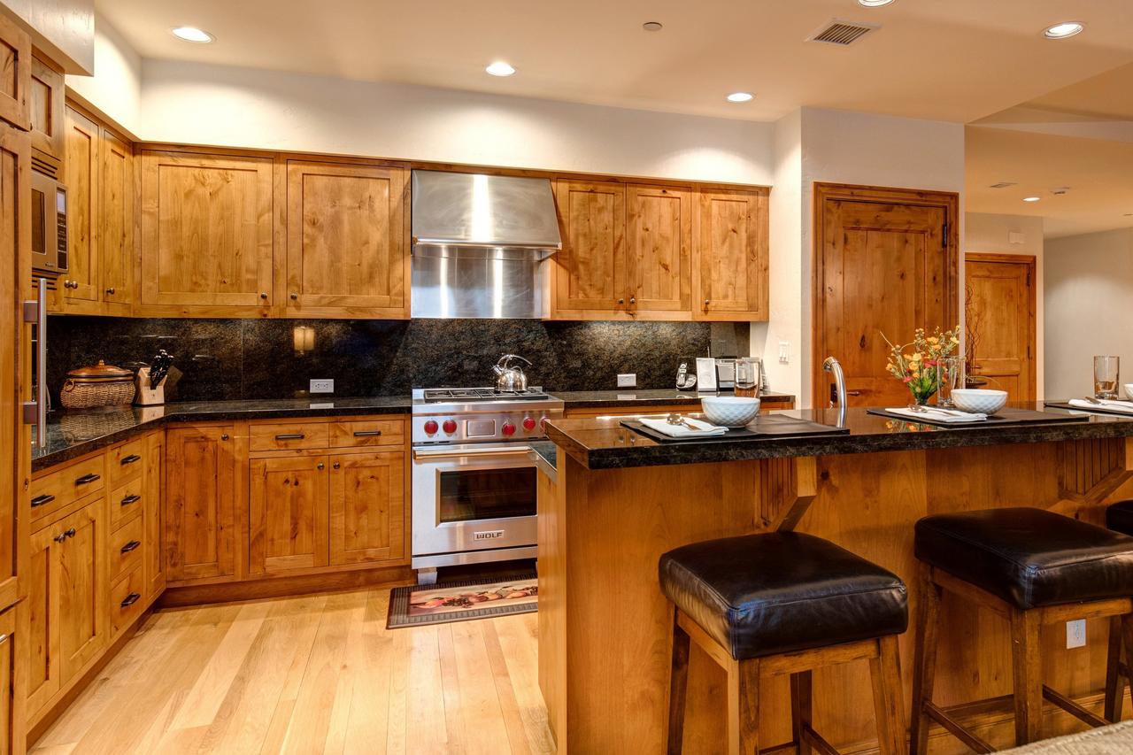 Abode On Empire Pass - thumb 14