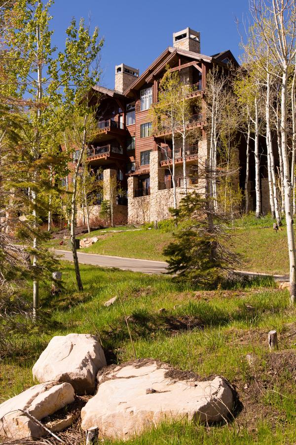 Abode On Empire Pass - thumb 2