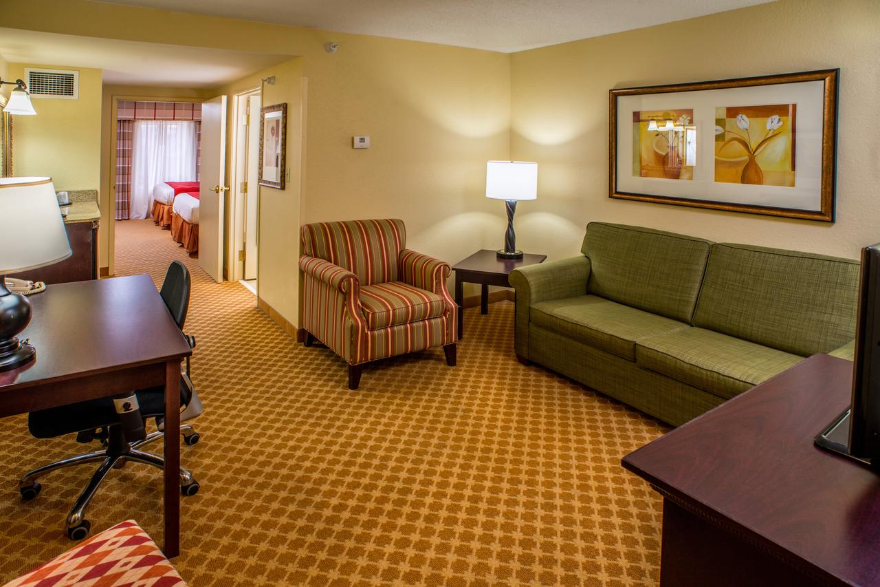 Country Inn & Suites By Radisson, Princeton, WV - thumb 20