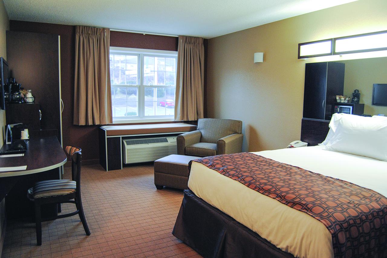 Microtel Inn & Suites By Wyndham Mineral Wells/Parkersburg - thumb 7