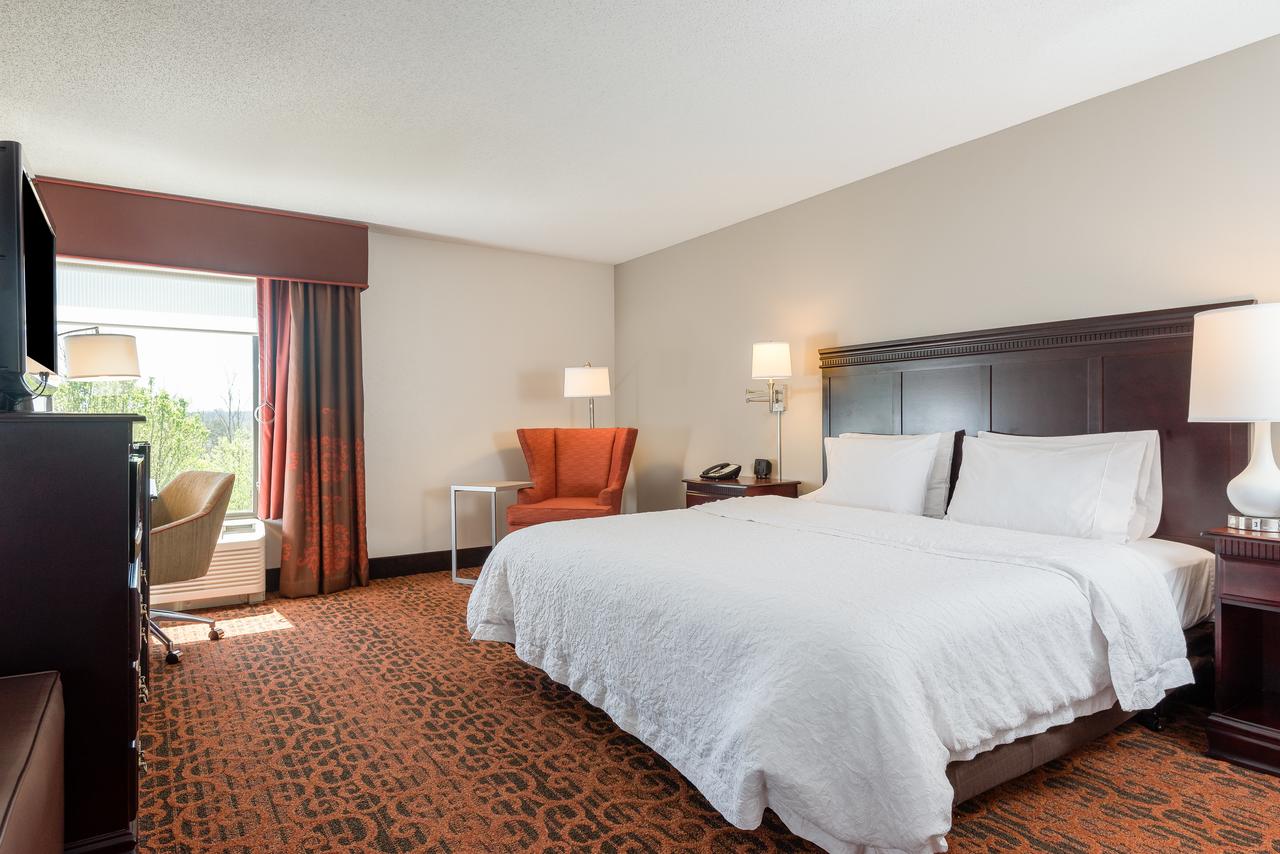 Hampton Inn Parkersburg/Mineral Wells - thumb 10