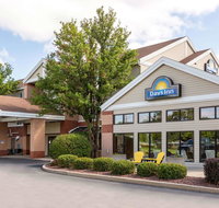Days Inn  Suites by Wyndham Madison - Accommodation San Jose