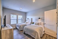 Booking Fredericksburg Accommodation San Jose