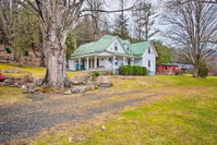 'Lil Red Hen' Cottage in the Boone Area with Hot Tub Accommodation San Jose