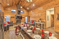 'Spirit Wolf' Resort Cabin - Ideal Ozark Location Accommodation San Jose