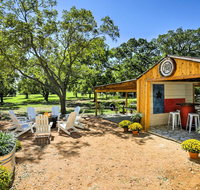 'Texas Roots' 3BR Fredericksburg House with Hot Tub - Accommodation San Jose