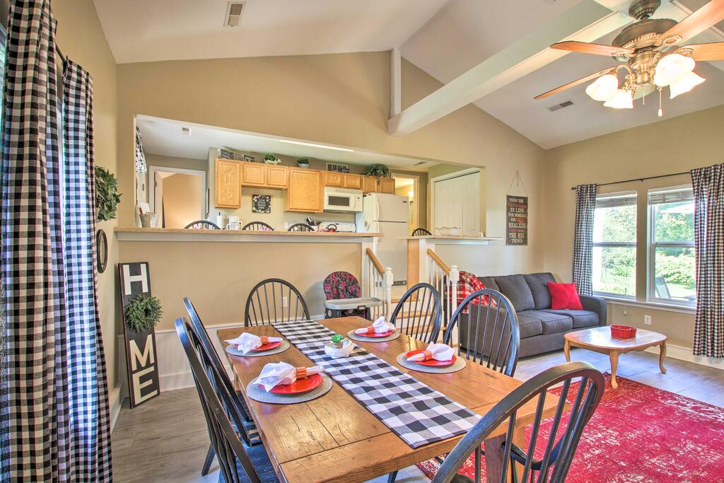 'Turtle Rock' Ironton Cabin With Private Patio! - thumb 1