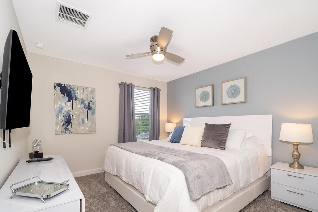 (JD8821) Champions Gate 6/6, Private Pool With Spa & Free Waterpark - thumb 3