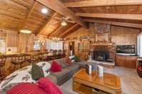 048 100 Acre Woods Home Accommodation San Jose