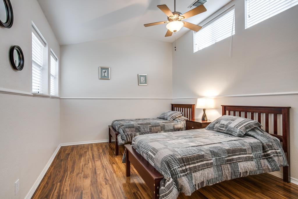 1037 River Park - thumb 1
