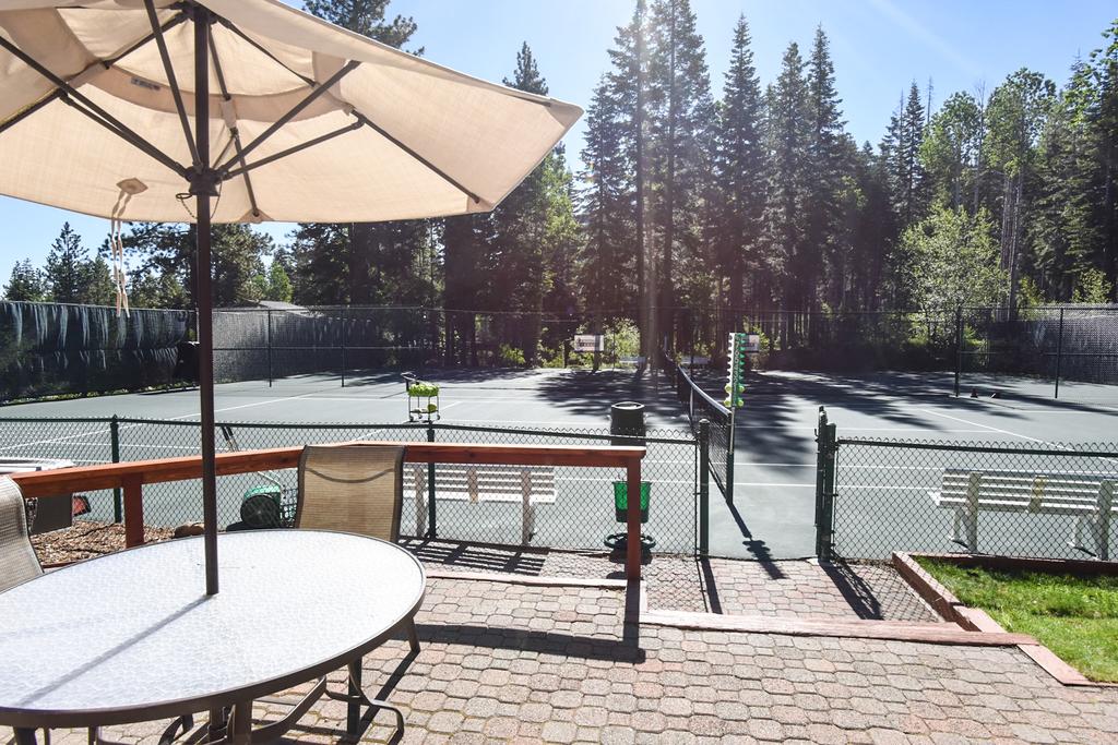 3130 Aspen Grove - thumb 1