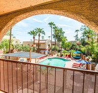 77 Sunny Casa Grande 2bd 2ba condo w heated pool - Accommodation San Jose