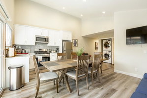 @ Marbella Lane 6BR Duplex In Downtown San Jose