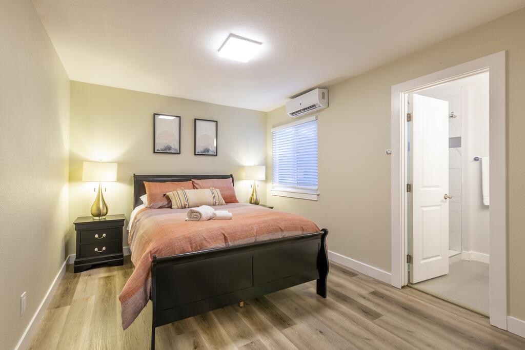 @ Marbella Lane NEW!3BR House In Downtown San Jose - thumb 3
