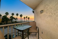 All-Suite Pierside Retreat w/ Ocean-View Balconies condo Accommodation San Jose