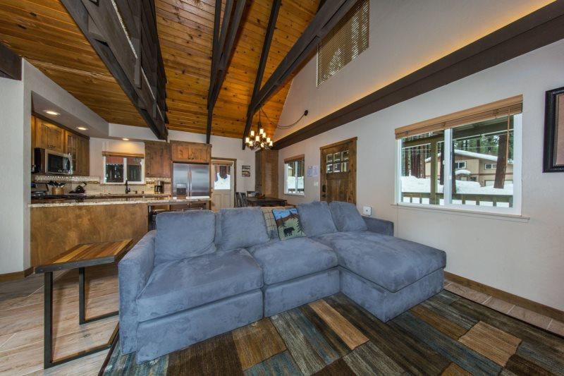 April Haven Cabin - thumb 3