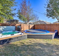 Austin-Area Home with Hot Tub by Downtown  Wineries - Accommodation San Jose