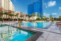 Beautiful Pool View with No Resort Fees and Free Parking at MGM Signature Accommodation San Jose