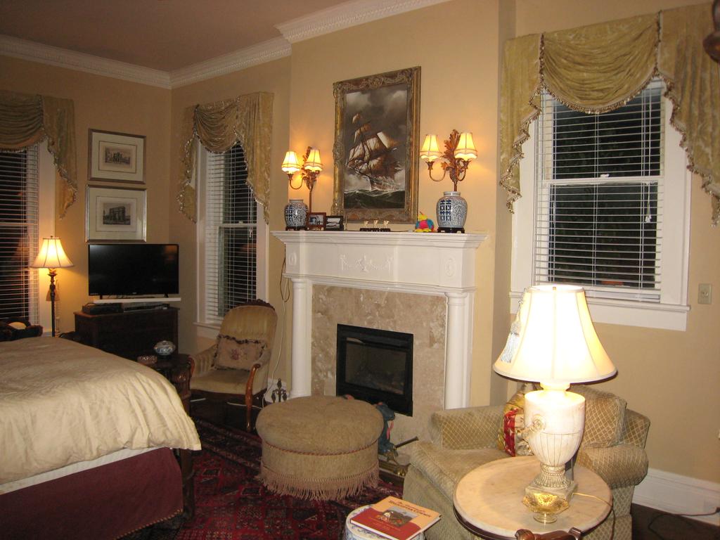 Belle Oaks Inn - thumb 1