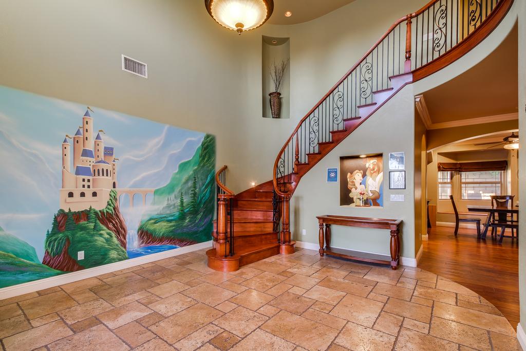 Belle's Castle - thumb 0