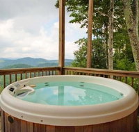 Black Bear Lodge at Scenic Wolf Resort Cabin - Accommodation San Jose