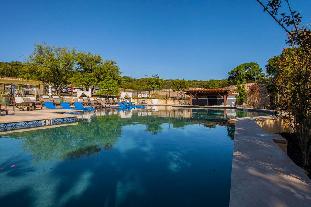 Brand New 2-Bedroom Suite + Fitness Center - thumb 1