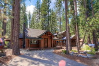 Breezy Pines Cabin by Lake Tahoe Accommodations Accommodation San Jose