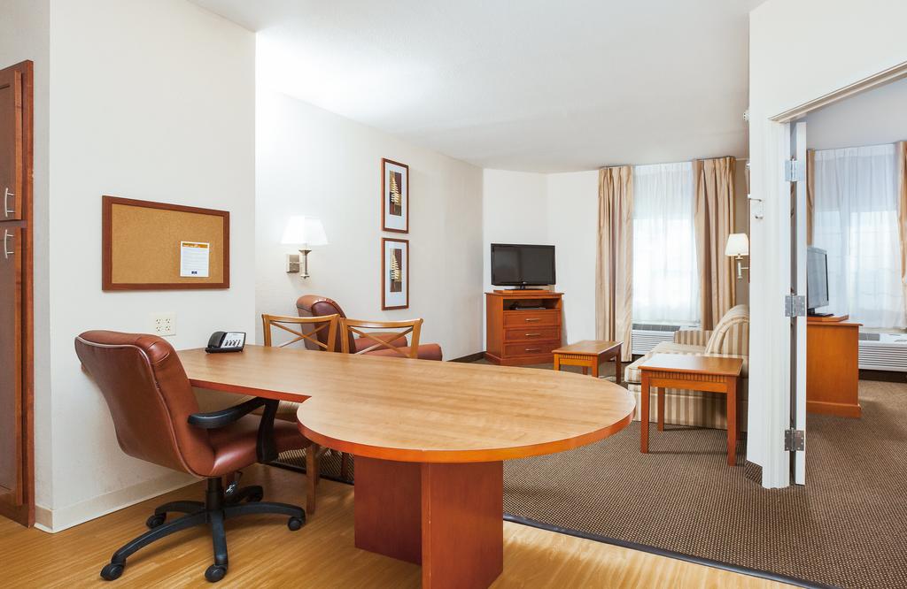 Candlewood Suites Georgetown - thumb 2