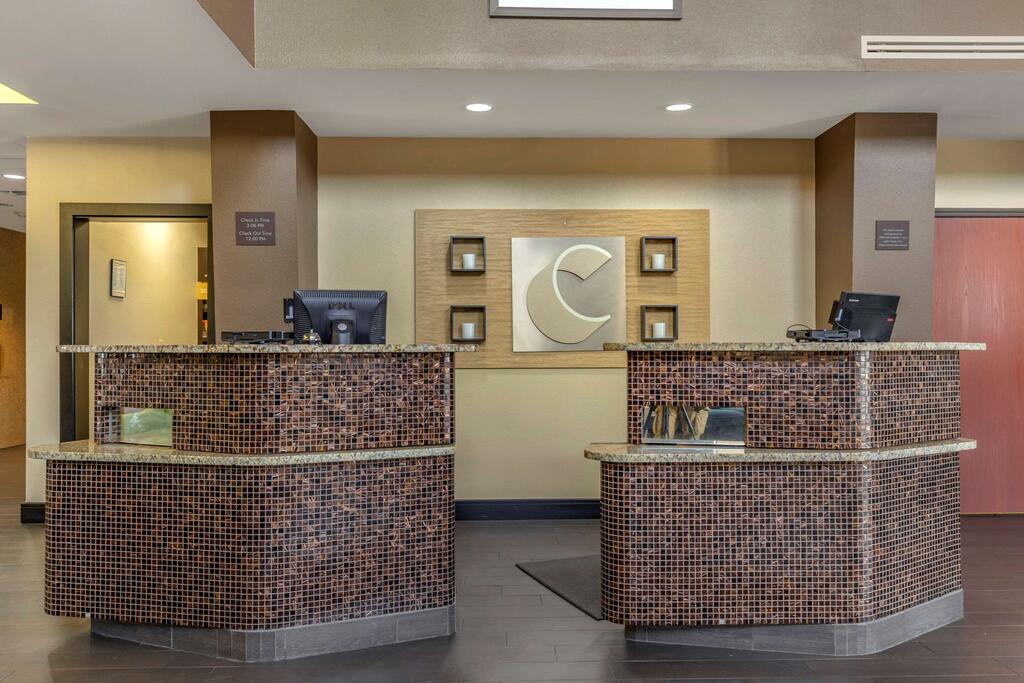 Comfort Suites Buda - thumb 0