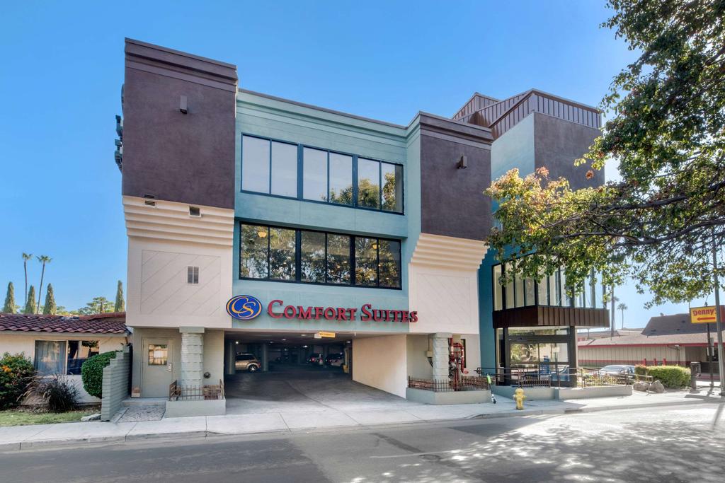 Comfort Suites San Jose Airport - thumb 1